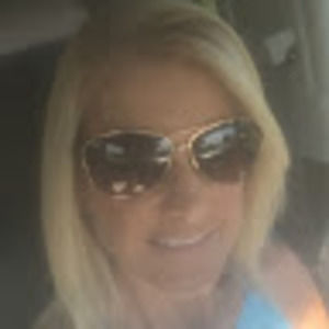 Meet your Posher, Allyson